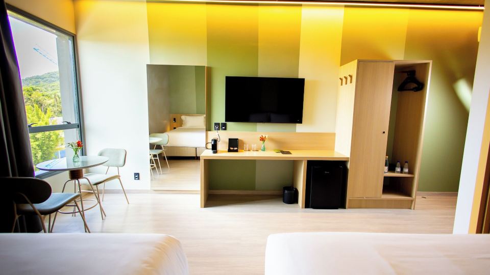 Liwe Hotels