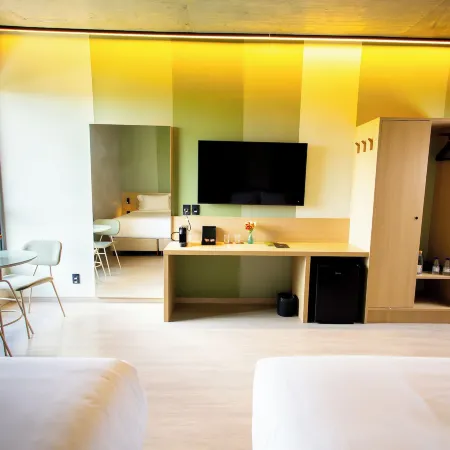 Liwe Hotels