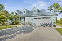 五卧室帶泳池（可選加熱水療）、自行車和美景的度假屋