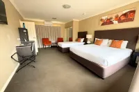 Sundowner Motel Hotel