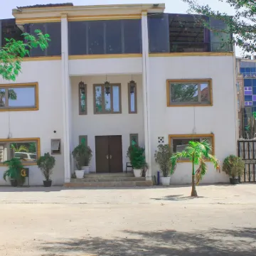 Nuitdeparis quest house and restaurant Hotels near Abuja National Mosque