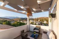 Kalamaki-Sunset - Scenic Sunset & Sea Views - Steps from Shore