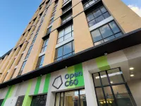 C60 Rentals Hotels near Campin