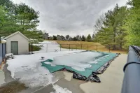 Bright Condo w/ Community Perks: Near Ski Quechee! - Apartments