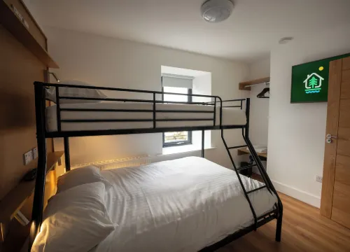 Ealu Lodge