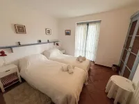 Secluded Villa with Panoramic Views, Private Heated & Salted Pool & Broadband.