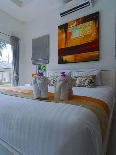 รูปภาพของHua Hin Pool Villa with 4 Bedrooms (L50)