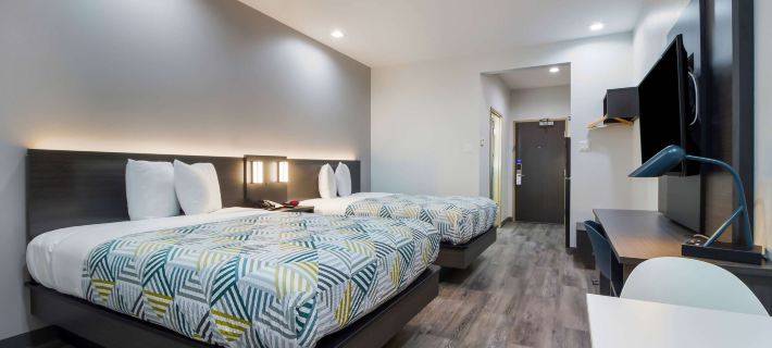 สตูดิโอ 6 คาตี้, TX โรงแรมในเคที