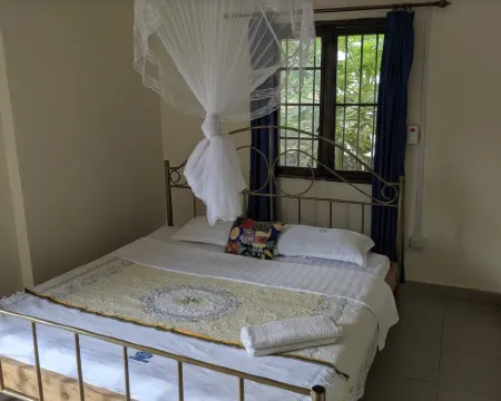 Casa Del Turista Hotels in Mbale District