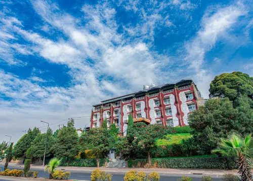 Ras Amba Hotel