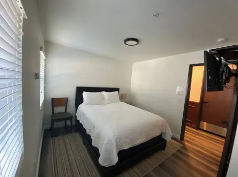 Country Lodge