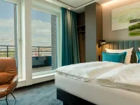 Motel One Stuttgart-Hauptbahnhof Hotels near Königspassage