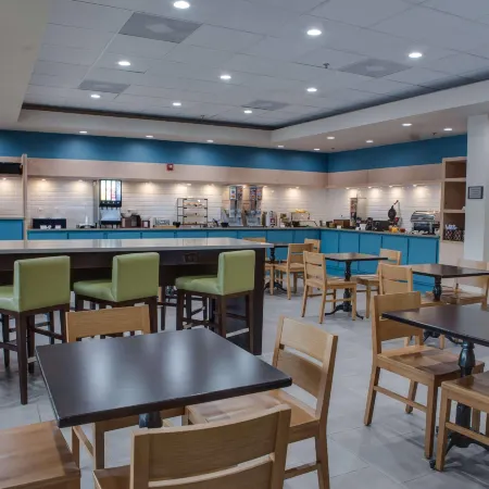 Country Inn & Suites by Radisson, Harlingen, TX