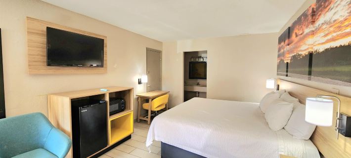 Days Inn by Wyndham McAllen Hotels in Mcallen