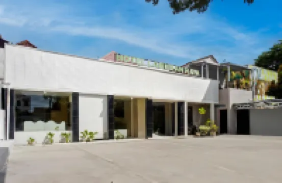 โรงแรม โอ เมดาน ใกล้ กาจาห์ มาดา เดิมชื่อ โรงแรม อินดะห์ รายา โรงแรมใน