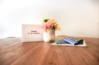 Van Heeckeren Apartments & Suites Nes