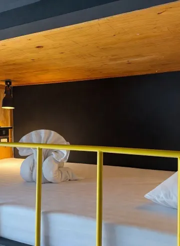 ห้องหลับร่วมความสบายสำหรับผู้ชายและผู้หญิง