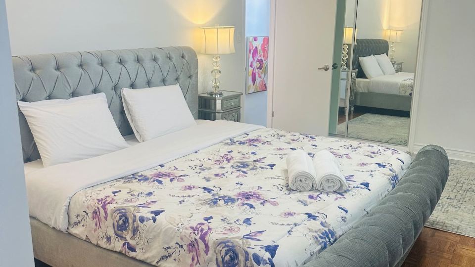 Cozy Modern 3BR With Free Parking Fast WiFi