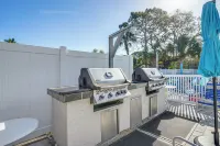 Near Img Academy! Bradenton Condo w/ Pool - Apartments