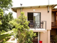Veki's Village Cottages Hotels in Mbabane