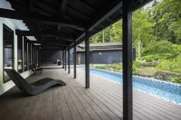 Ryugon - piscina