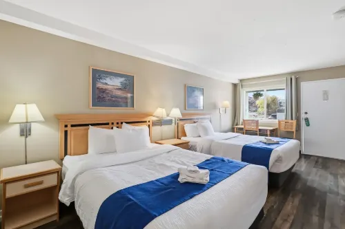 Canadas Best Value Desert Inn & Suites