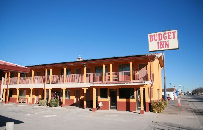 Budget Inn