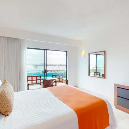 Flamingo Cancun All Inclusive