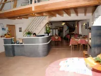 Auberge de la Baie Hotels in Manche