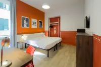 Hotel Nologo - balcony