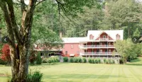 Glen-Ella Springs Hotel & Restaurant Hotels in 