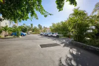 Villas Caroline - parking