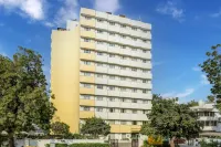 Lemon Tree Hotel, Ahmedabad Hotels near Adani Group