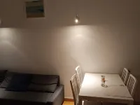 Apartament Gayfriendly shared near Barcelona 洛斯皮塔萊-德略佈雷加特酒店