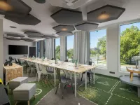 Aloft by Marriott Strasbourg City Centre Hotels near Place d'Austerlitz