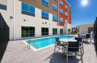 Holiday Inn Express & Suites LINDALE - TYLER by IHG - Pools