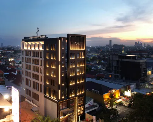 Mercure Surabaya Manyar Hotels in Mulyorejo