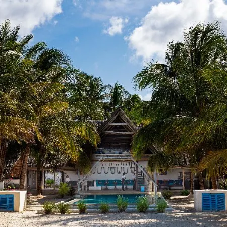 Nur Beach Hotel