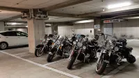 Tsuyama Kakuzan Hotel - parking