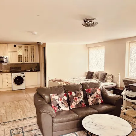 Charming Studio Flat in Sollentuna, Stockholm