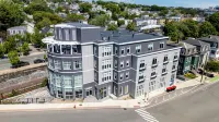 Beacon Suites Hotel - 2-Star