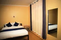 Todas Hotel - 2-Star