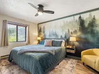 2 King Suites w/Private Baths, Near Deadwood & Terry Peak, Black Hills City View Hotels in Lead