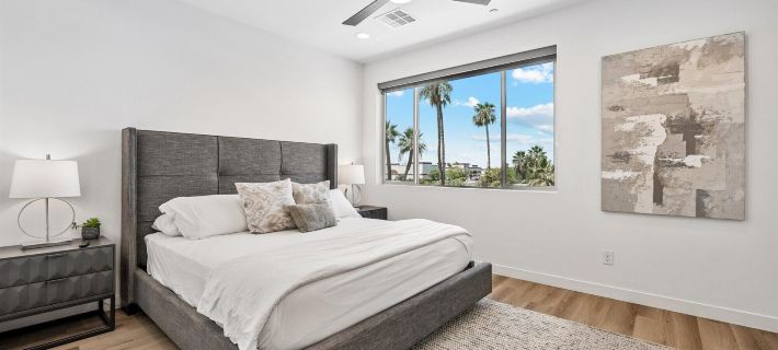 Desert Escape Townhome - Pool & Gym Hotels in Phoenix