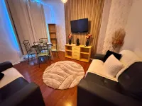 House 10 Minutes from the Center - Apartemen