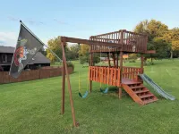 Spacious Family Lodge: Solar Pool, Hot Tub, Bikes, Fire Pit & EV Charger. - 3 tähden