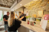 Logis Hotel Restaurant Family & Spa - Pet friendly