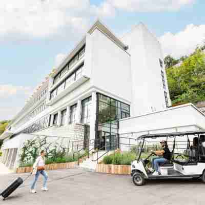 The Babel Community Grenoble Hotel Exterior