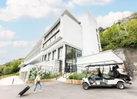 The Babel Community Grenoble - Bintang 3
