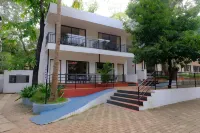 The Byke Royal Pearl Anjuna - Beach